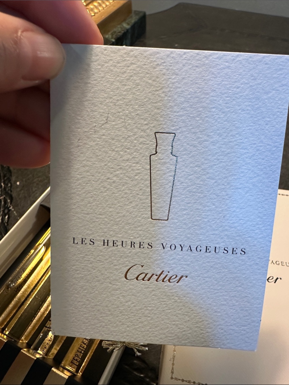 Cartier Les Heures Voyageuses Vial Set in Gold and Cream - Picture 5 of 13
